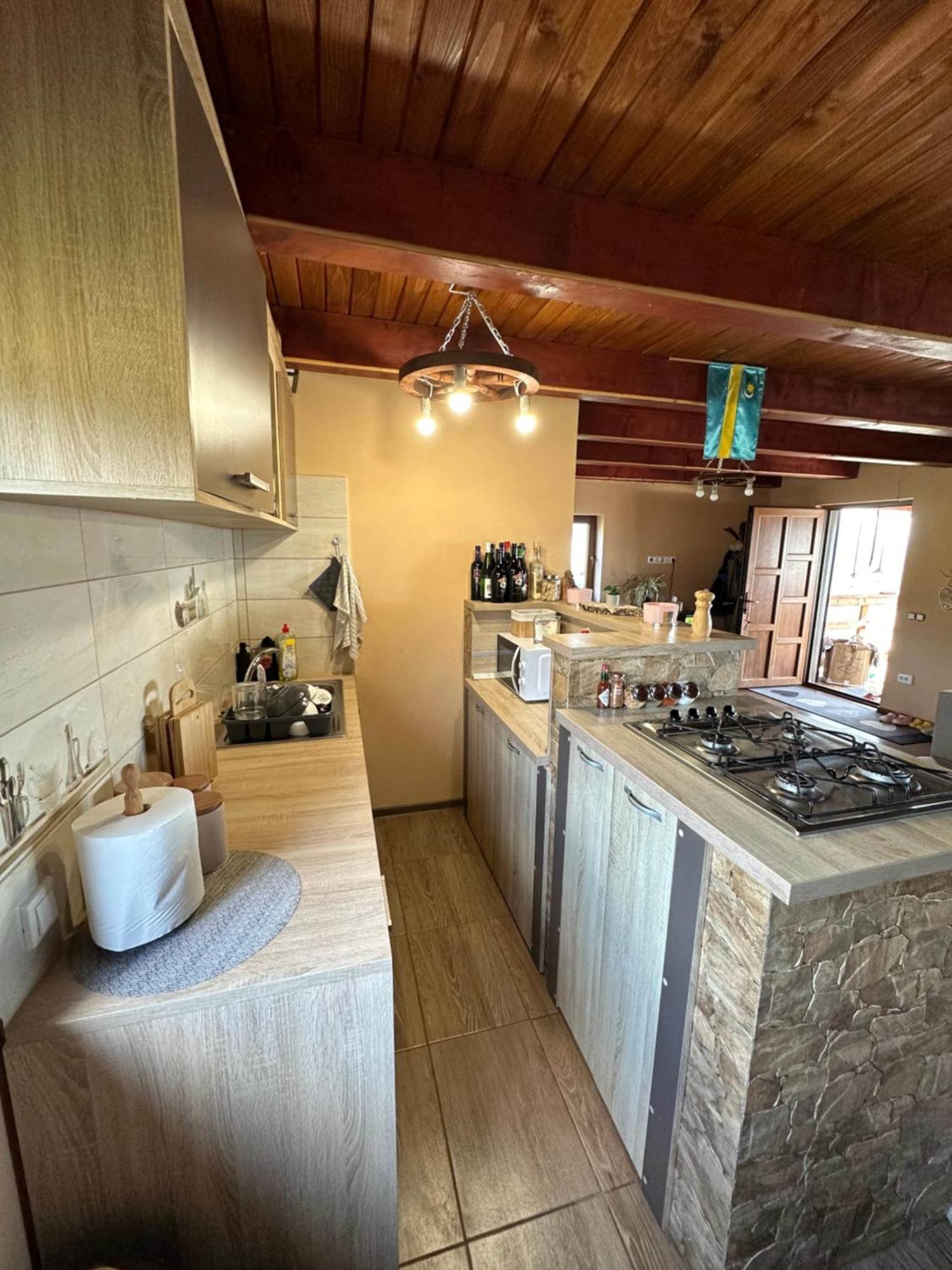 K&N Vendeghaz Villa Voslobeni Eksteriør bilde